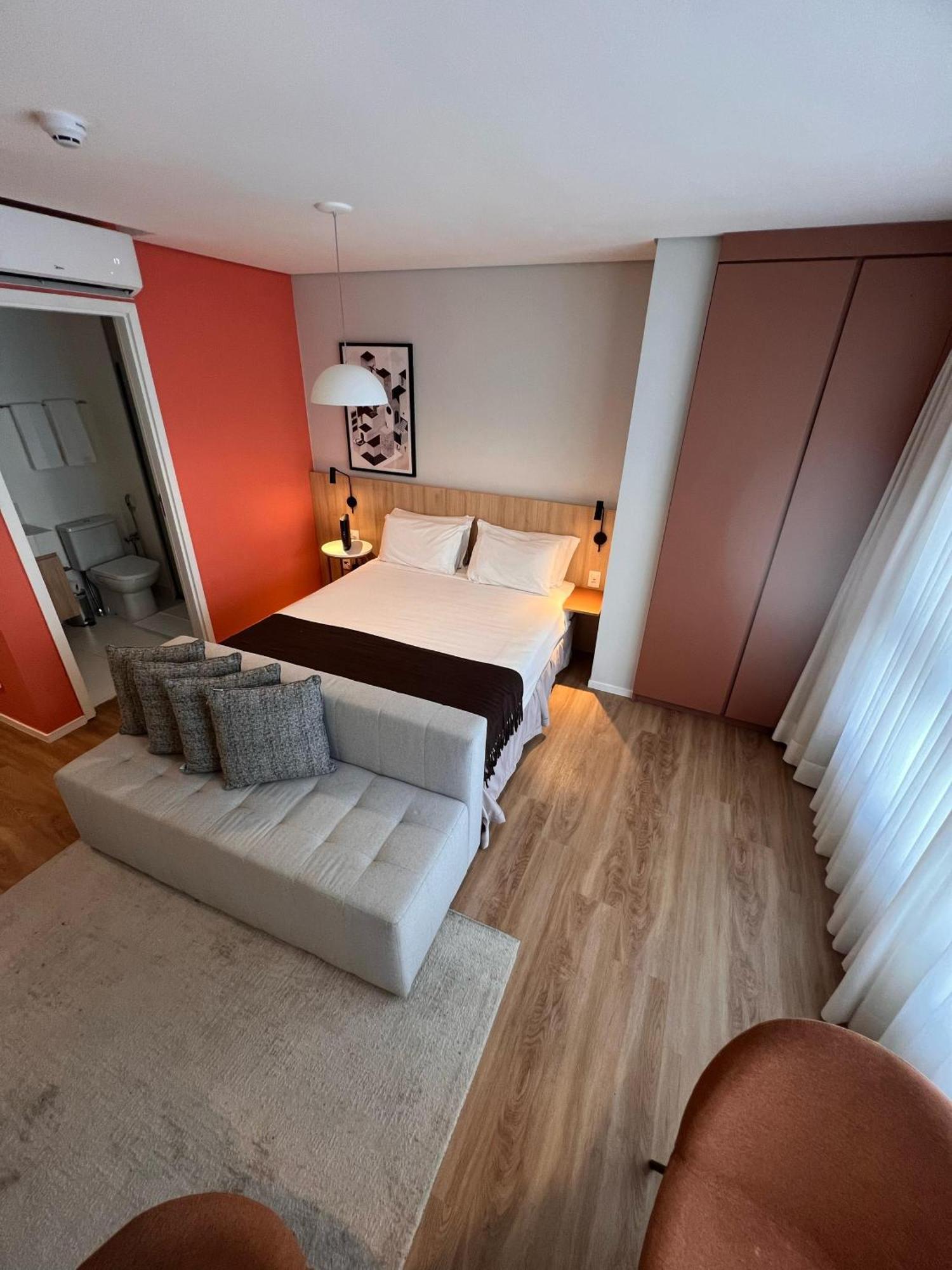 Apartamento Unu Shopping Ibirapuera: Wi-fi, Academia E +