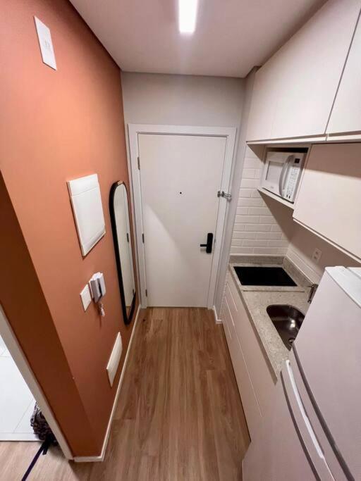 Apartamento Unu Shopping Ibirapuera: Wi-fi, Academia E + São Paulo